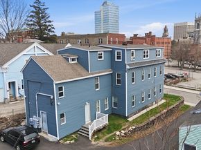 34 Irving St, Worcester MA 01609