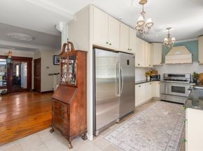 249 High St, Duxbury MA 02332