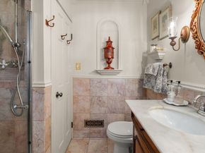 249 High St, Duxbury MA 02332