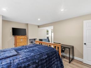 15 Fuller Rd, Middleton MA 01949