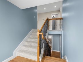 24 Marion St, Walpole MA 02081