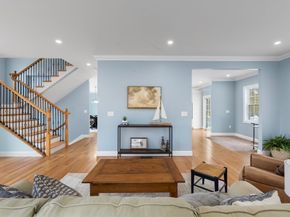 24 Marion St, Walpole MA 02081