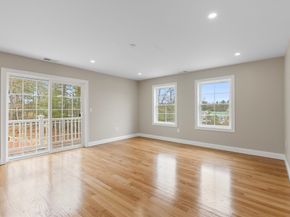 24 Marion St, Walpole MA 02081