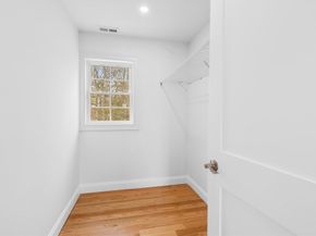 24 Marion St, Walpole MA 02081