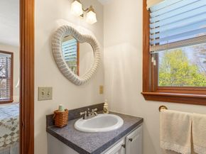 7 Leland Hill Rd, Grafton MA 01560
