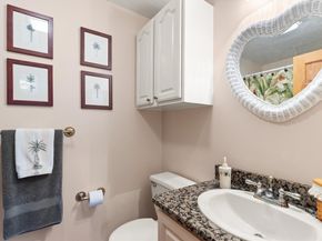 7 Leland Hill Rd, Grafton MA 01560