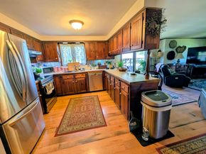 178 Dennison Hill Rd, Southbridge MA 01550