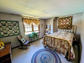 178 Dennison Hill Rd, Southbridge MA 01550