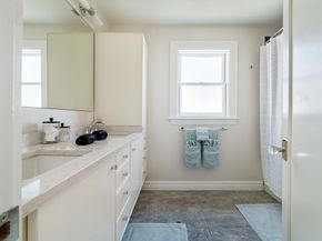 65 Wendell St, Cambridge MA 02138