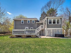 72 Oakcrest Rd, Needham MA 02492