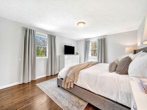 72 Oakcrest Rd, Needham MA 02492