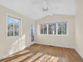 36 Village Rd 36, Paxton MA 01612