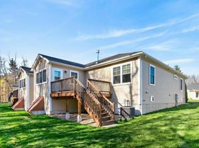36 Village Rd 36, Paxton MA 01612