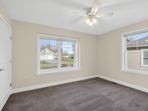 36 Village Rd 36, Paxton MA 01612