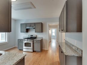 24 Dunlap St, Salem MA 01970