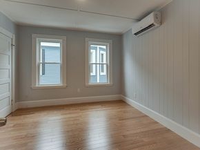 24 Dunlap St, Salem MA 01970