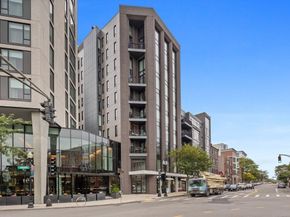 14 West Broadway 7L, Boston MA 02127