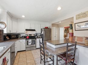 11 Paul St, Auburn MA 01501