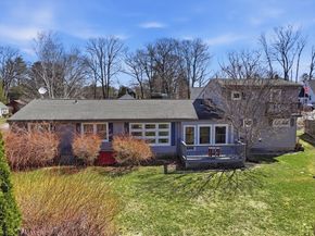11 Paul St, Auburn MA 01501