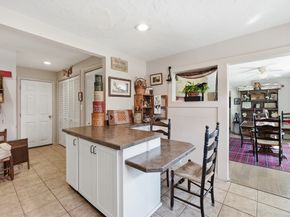 11 Paul St, Auburn MA 01501
