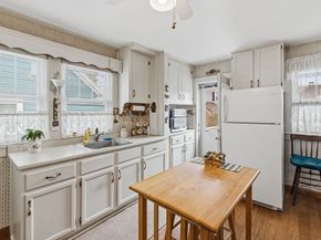 141 Bromfield St, Quincy MA 02170