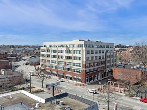 51 Lafayette St 207, Salem MA 01970