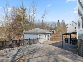 43 Allen St, Gardner MA 01440