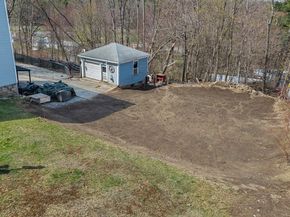 43 Allen St, Gardner MA 01440