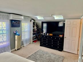 41 Main St, Upton MA 01568