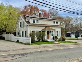 41 Main St, Upton MA 01568