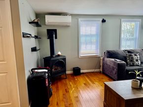 41 Main St, Upton MA 01568