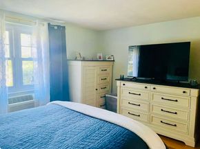 128 Emerson Gardens 128, Lexington MA 02420