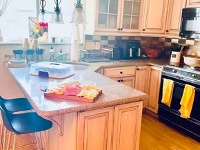 128 Emerson Gardens 128, Lexington MA 02420