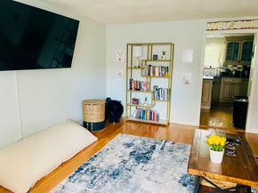 128 Emerson Gardens 128, Lexington MA 02420