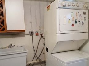 128 Emerson Gardens 128, Lexington MA 02420