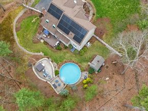 154 South Street, Upton MA 01568