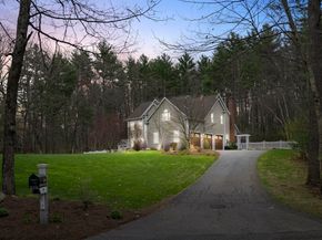 154 South Street, Upton MA 01568