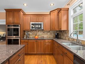 154 South Street, Upton MA 01568
