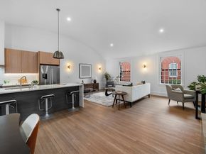 132 - 134 Elm Street 132, Marblehead MA 01945