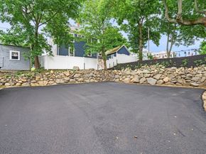 132 - 134 Elm Street 132, Marblehead MA 01945
