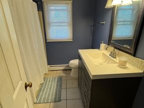 117 Saint Andre Dr, Uxbridge MA 01569