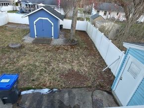 117 Saint Andre Dr, Uxbridge MA 01569