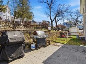 53 Dungeon Ave, Lynn MA 01905
