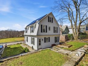 53 Dungeon Ave, Lynn MA 01905