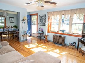 20 Cottage Ln, Templeton MA 01468