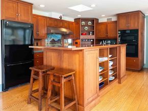 1 John Wilson Ln, Lexington MA 02421