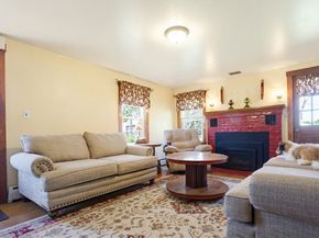 136 Chapel St, Gardner MA 01440