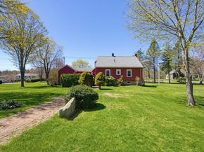 136 Chapel St, Gardner MA 01440