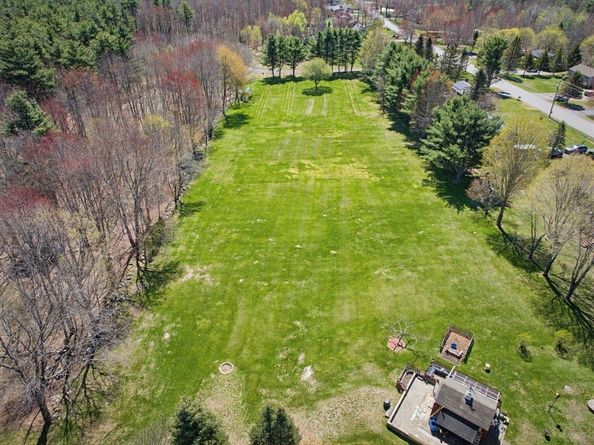 136 Chapel St, Gardner MA 01440