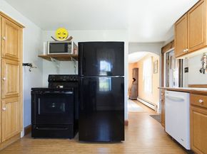 136 Chapel St, Gardner MA 01440